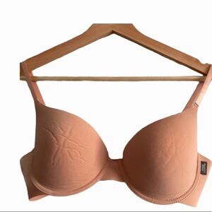 Vince Camuto  light pink 36C bra 3 hook